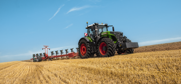 AGCO-RM и АГКО Финанс предлагают тракторы  Fendt® и Valtra® в лизинг с каникулами
