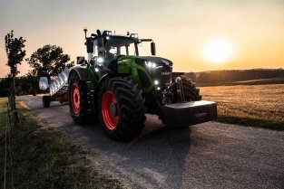 Тракторы Fendt® 900 Vario нового поколения доступны на российском рынке