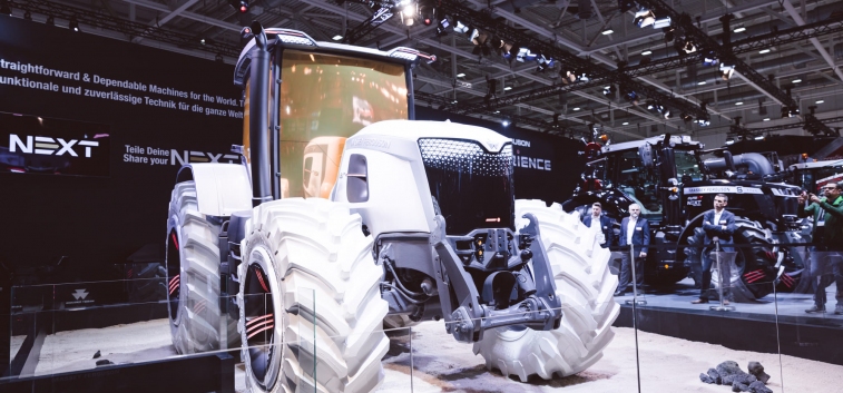 Бренд Massey Ferguson® представил новый концептуальный трактор MF NEXT в рамках выставки Agritechnica 2019