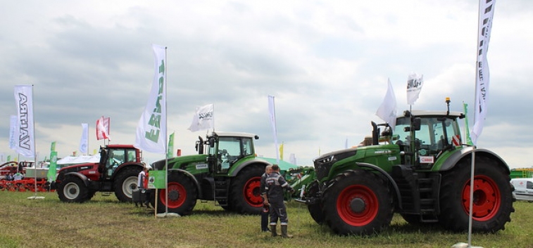 Модели техники AGCO представлены на Чемпионате России по пахоте