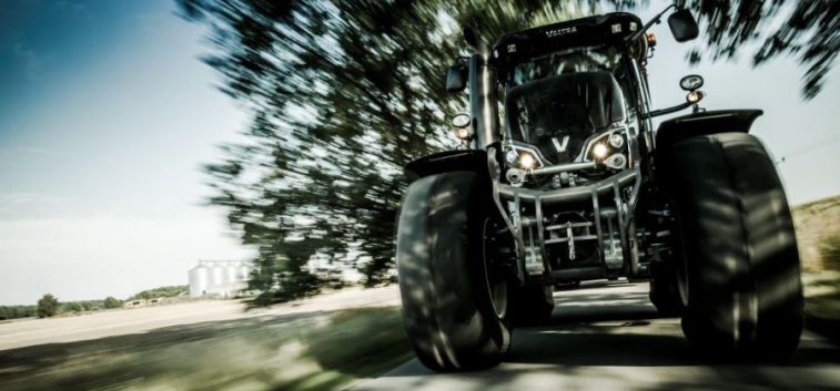 Новое поколение высокомощных тракторов Valtra® S серии выходит на российский рынок