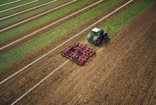 Fendt представляет новое решение для автоматизации поворотов на разворотной полосе — ассистент поворота Fendt Teach In