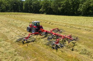 Massey Ferguson расширяет модельный ряд кормозаготовительным оборудованием нового поколения