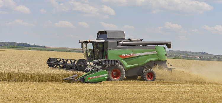 AGCO-RM представляет на российском рынке клавишные комбайны Fendt® 6335C