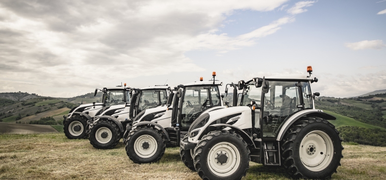 Тракторы Valtra® в России предстали в белом цвете