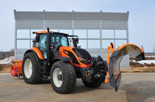 Технику AGCO представляют в рамках встречи «Дороги & решения»